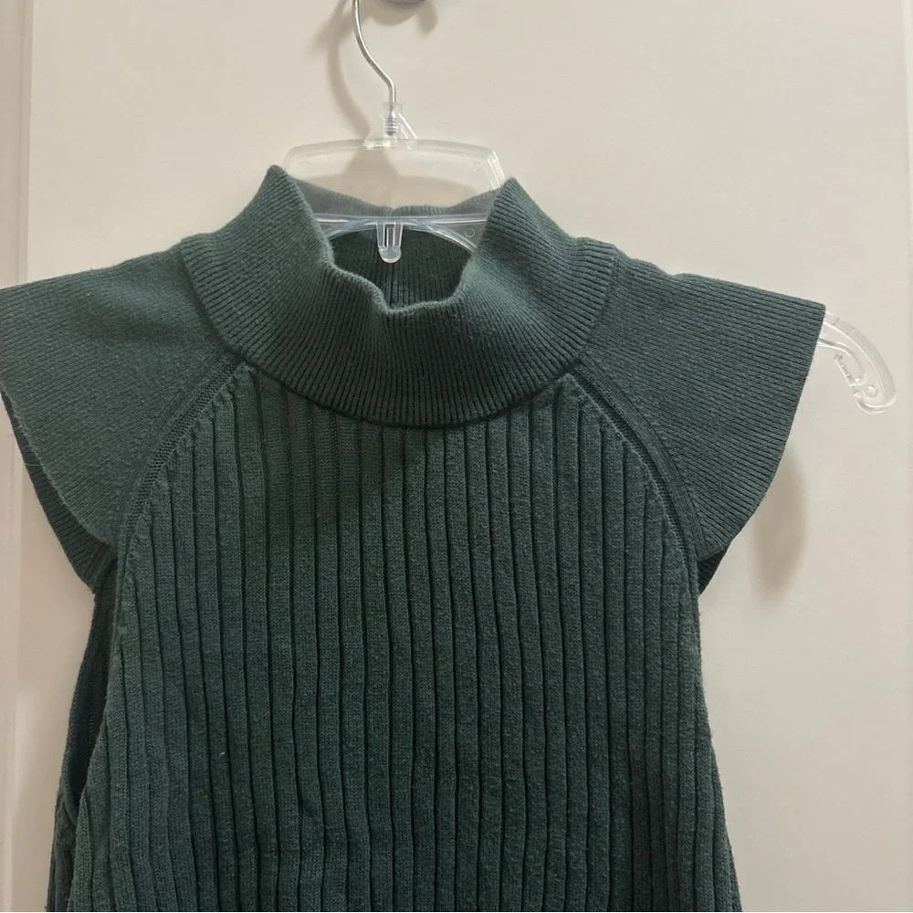 Varley Fowler Fitted Knit Tank Top Ribbed Mock Neck Cut Out Green Women M Luxury